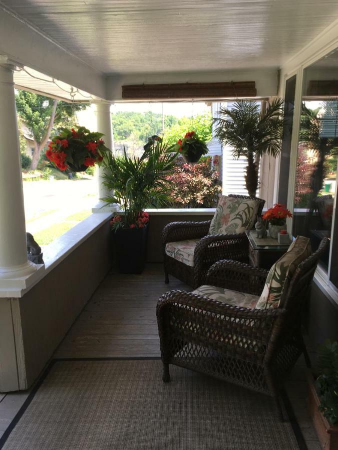 Your Oasis In Niagara Falls Canada Exterior photo